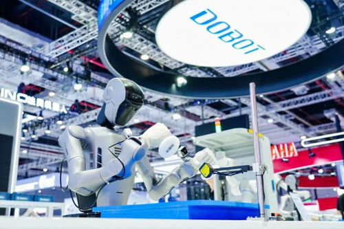 越疆超級(jí)工廠 以多形態(tài)機(jī)器人驅(qū)動(dòng)工業(yè)智能，打造人工智能雙創(chuàng)服務(wù)新高地